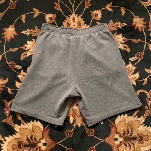 ☁ NIKE DRI-FIT MENS DUAL POCKET GREY RUNNING JOGGING PANT SHORTS - SIZE SMALL ☁ - Picture 3 of 8